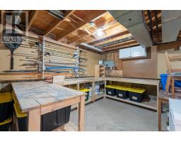 256 RICHMOND STREET - 31