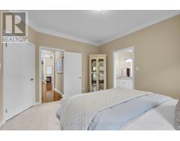 10 - 7222 CLAYTON WALK - 21