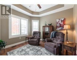 1601 ED ERVASTI CRESCENT - 11