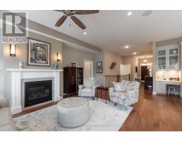 1601 ED ERVASTI CRESCENT - 23