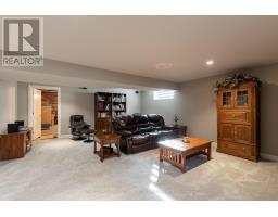 1601 ED ERVASTI CRESCENT - 33