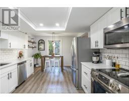 915 DALHOUSIE DRIVE - 11