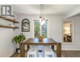 915 DALHOUSIE DRIVE - 16