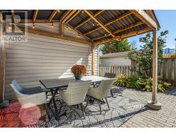 915 DALHOUSIE DRIVE - 4