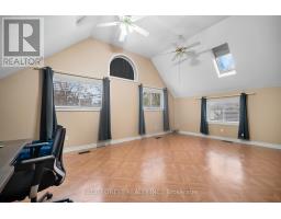 246 GREY STREET - 14