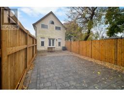 246 GREY STREET - 32