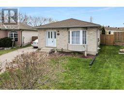 30 AYLESFORD COURT - 33