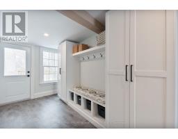 2461 WESTDEL BOURNE - 27