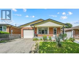 8 POPLAR CRESCENT - 1