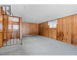 121 VICTORIA STREET W - 9