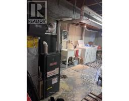 646 WONDERLAND ROAD - 25
