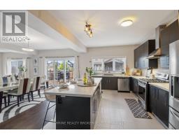 1552 SANDRIDGE AVENUE - 12