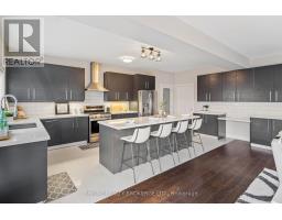 1552 SANDRIDGE AVENUE - 13