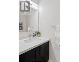 1552 SANDRIDGE AVENUE - 19