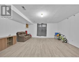 8 - 253 TAYLOR STREET - 32