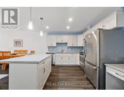 18 DEVON DRIVE - 7