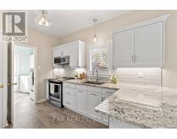43 STONERIDGE CRESCENT - 11