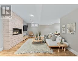 43 STONERIDGE CRESCENT - 34