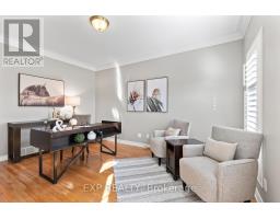 43 STONERIDGE CRESCENT - 6