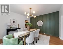 372 MORNINGTON AVENUE - 11