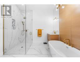 490 EAGLETRACE DRIVE - 27