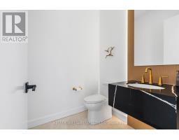 490 EAGLETRACE DRIVE - 31