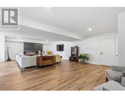 490 EAGLETRACE DRIVE - 35