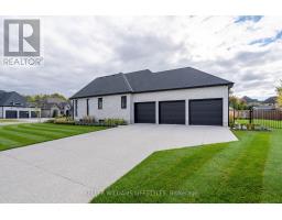 490 EAGLETRACE DRIVE - 4
