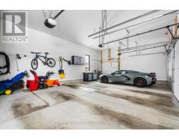 490 EAGLETRACE DRIVE - 40