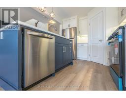110 PEACH TREE BOULEVARD - 12