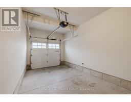 9 CHARTER CREEK COURT - 33