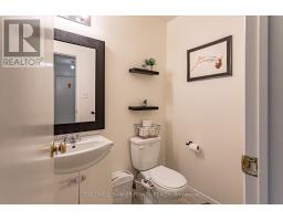 21 - 1096 JALNA BOULEVARD - 13