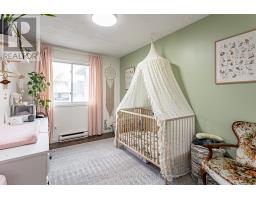 21 - 1096 JALNA BOULEVARD - 16