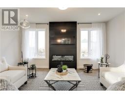 61 KELLY DRIVE - 14