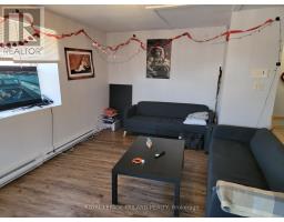 4 - 109 WESTMOUNT ROAD N - 2