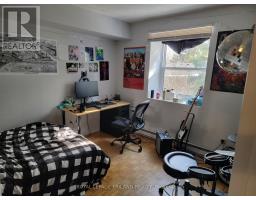 4 - 109 WESTMOUNT ROAD N - 6