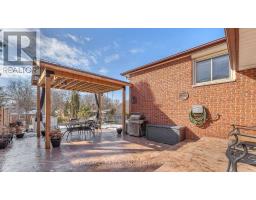 199 HIGHVIEW AVENUE W - 4
