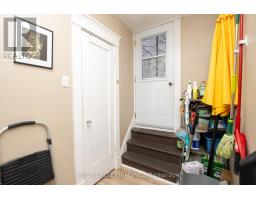 666 LORNE AVENUE - 11