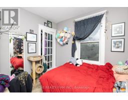 666 LORNE AVENUE - 5