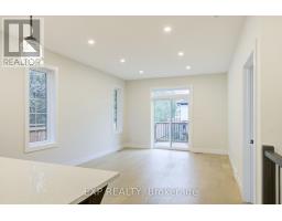 3.5 SOUTH COURT STREET W - 22