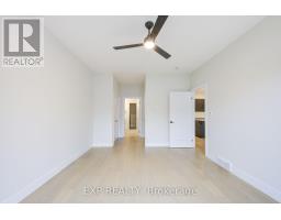 3.5 SOUTH COURT STREET W - 23