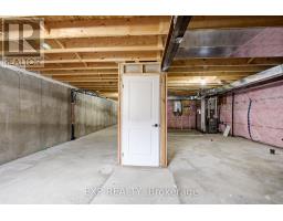 3.5 SOUTH COURT STREET W - 32