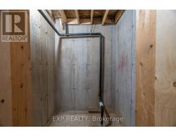 3.5 SOUTH COURT STREET W - 39
