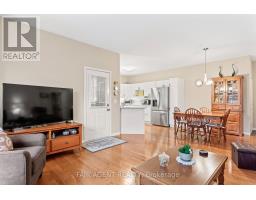 35 - 1555 HIGHBURY AVENUE - 16
