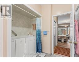 35 - 1555 HIGHBURY AVENUE - 23