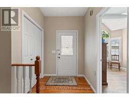 35 - 1555 HIGHBURY AVENUE - 3