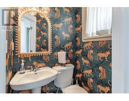 245 TECUMSEH AVENUE E - 20
