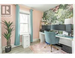 245 TECUMSEH AVENUE E - 23