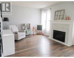 41 CHANCTON CRESCENT - 4