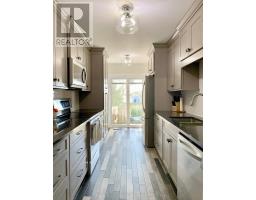 41 CHANCTON CRESCENT - 6